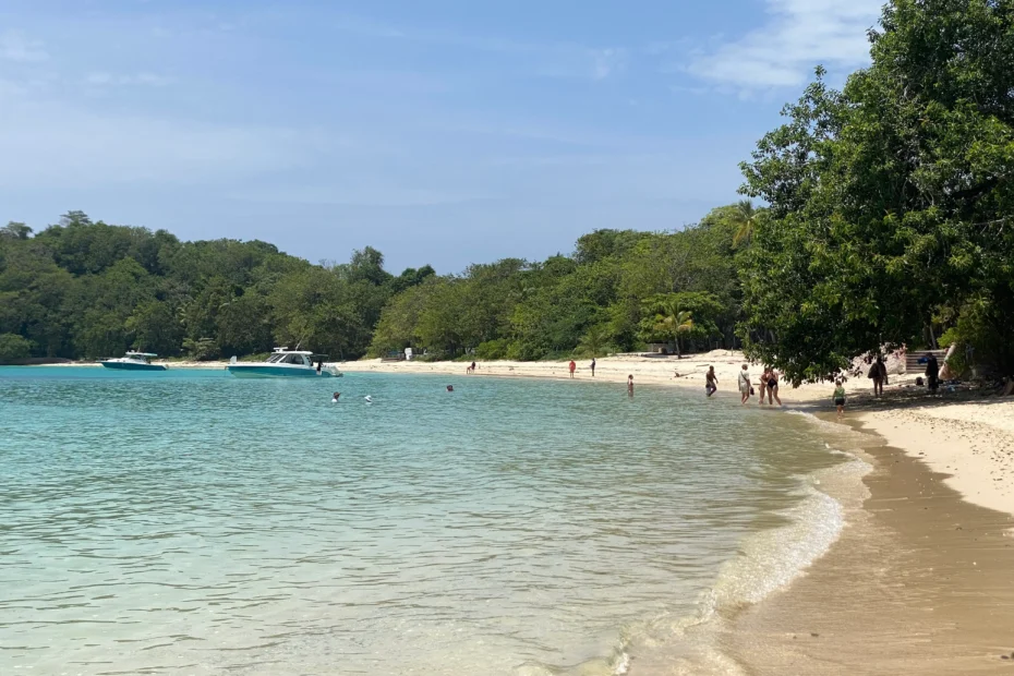 Playa Larga, Isla Contadora, Archipiélago de las perlas, Panamá